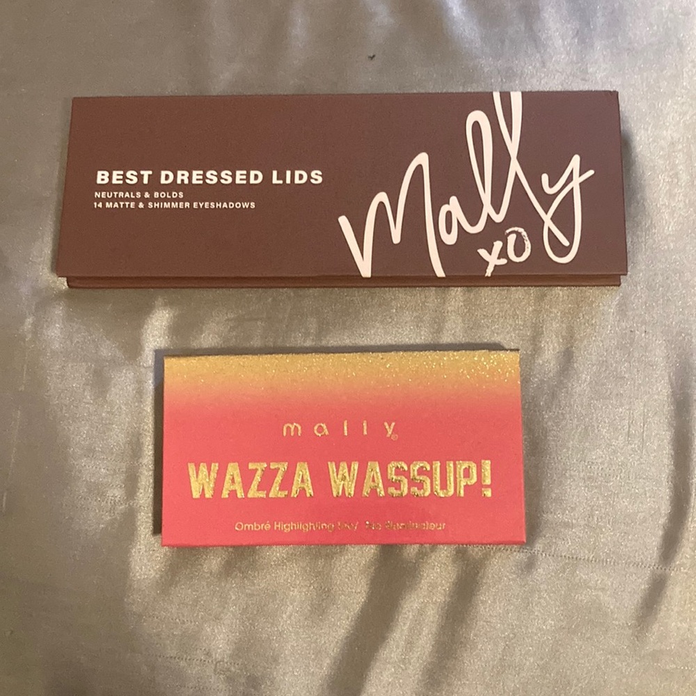 Mally Eyeshadow & Highlighter Bundle!